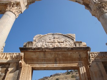 Temple d'Hadrien